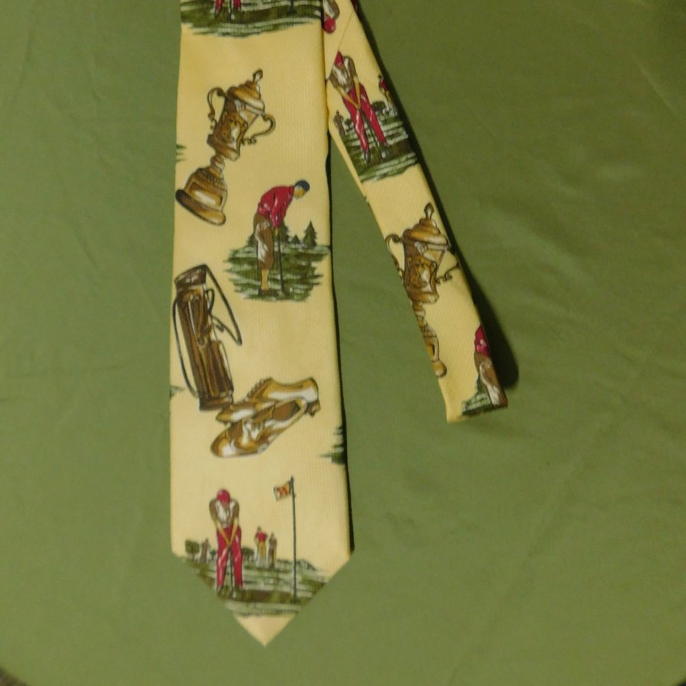 5/$40.00 VTG After Golf by Slazenger made of imported fabri
